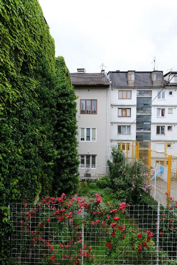 Mak Apartment - Free Parking - Balcony Sarajevo Ngoại thất bức ảnh