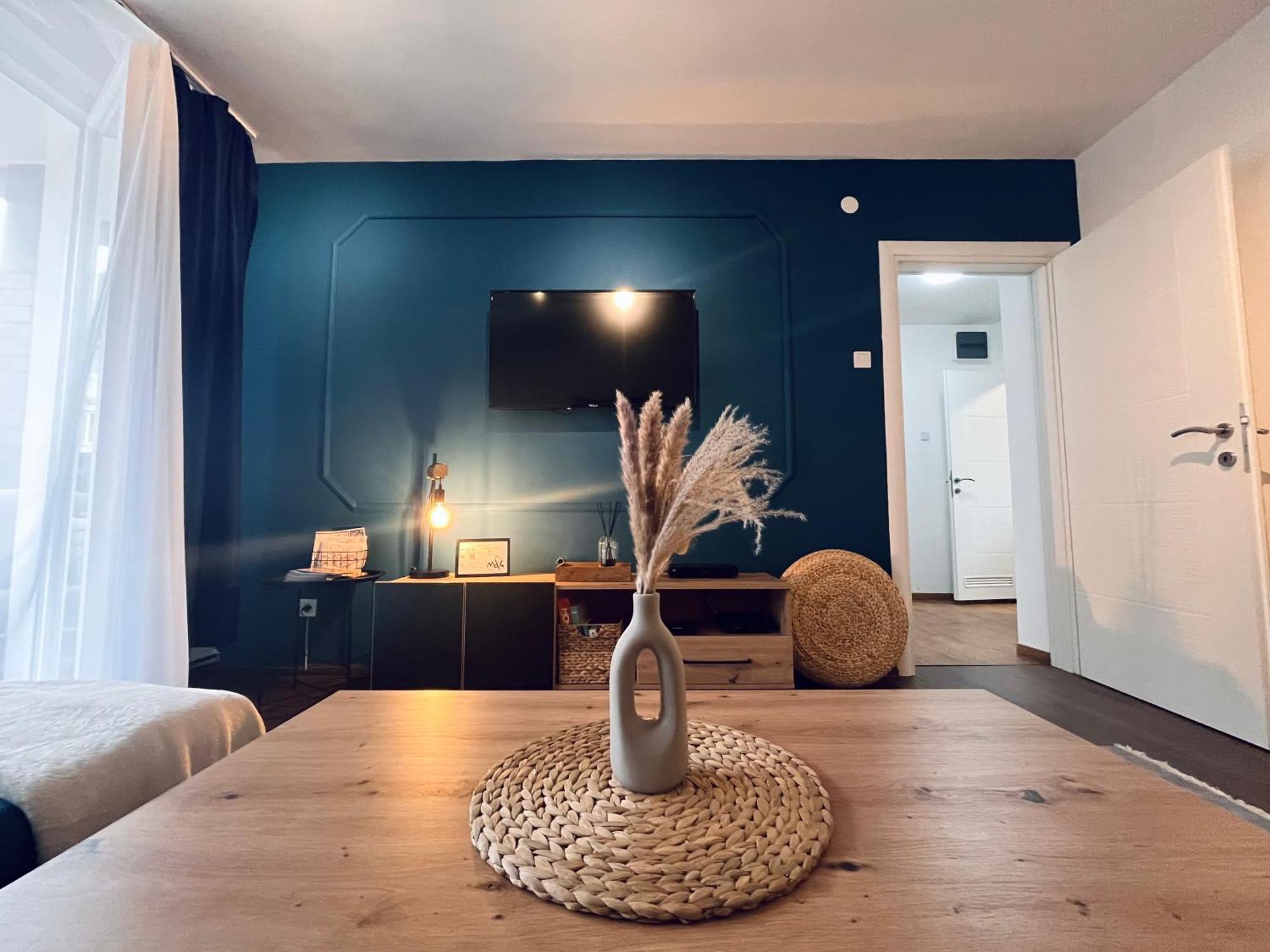 Mak Apartment - Free Parking - Balcony Sarajevo Ngoại thất bức ảnh