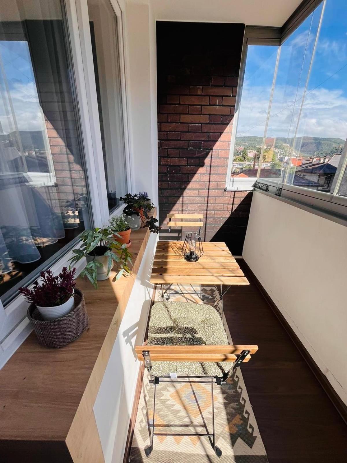 Mak Apartment - Free Parking - Balcony Sarajevo Ngoại thất bức ảnh