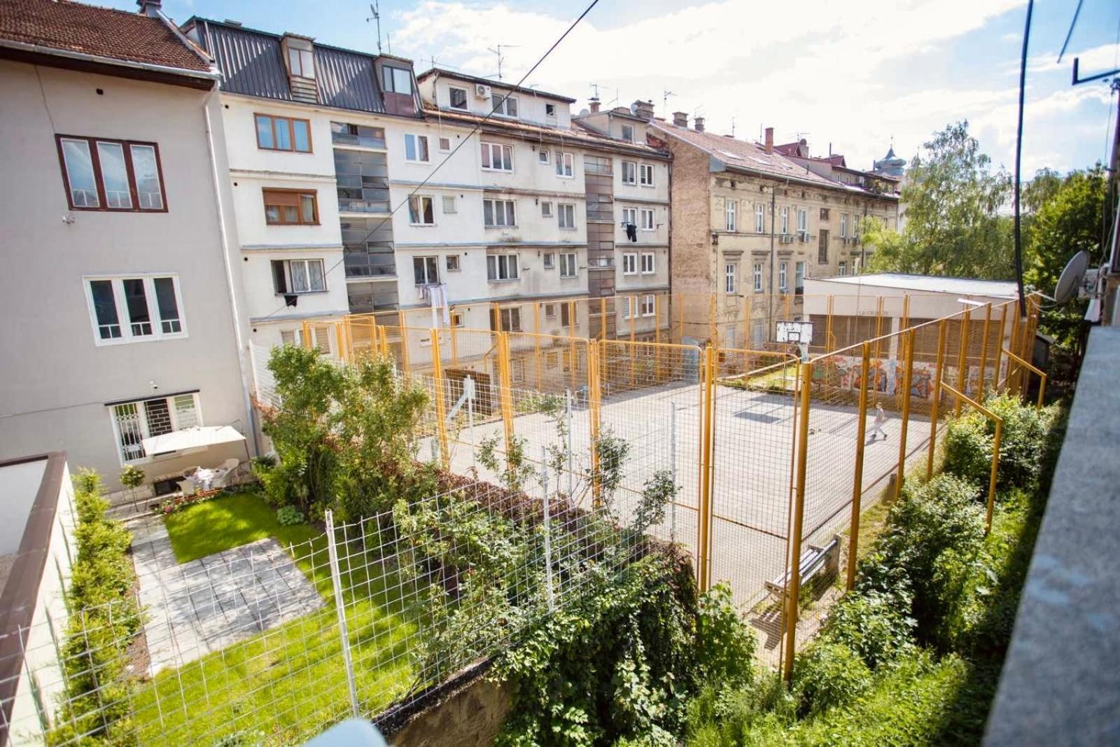Mak Apartment - Free Parking - Balcony Sarajevo Ngoại thất bức ảnh